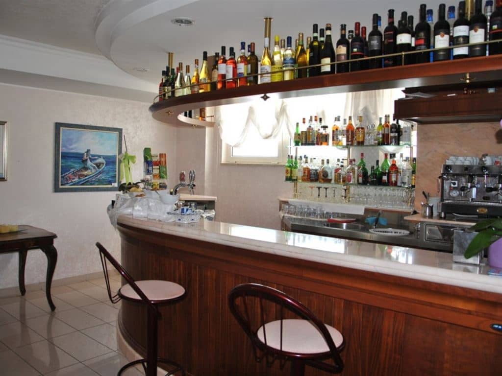 bars-bar
