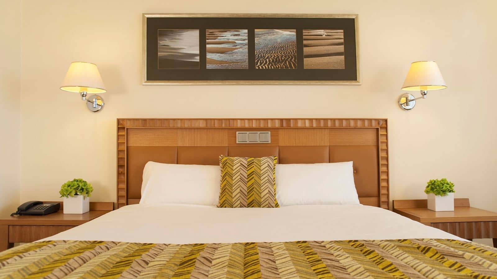rooms-standard-room