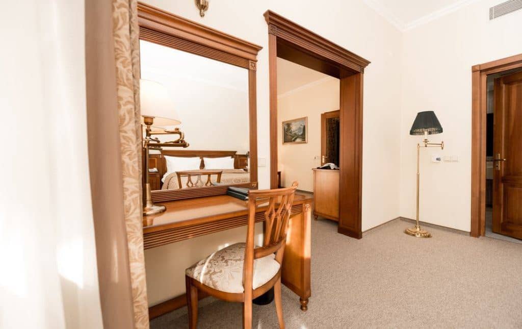 rooms-suite-2-room