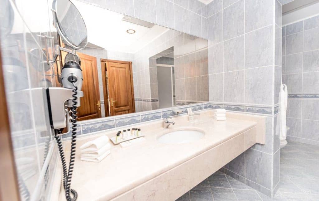 rooms-suite-2-room