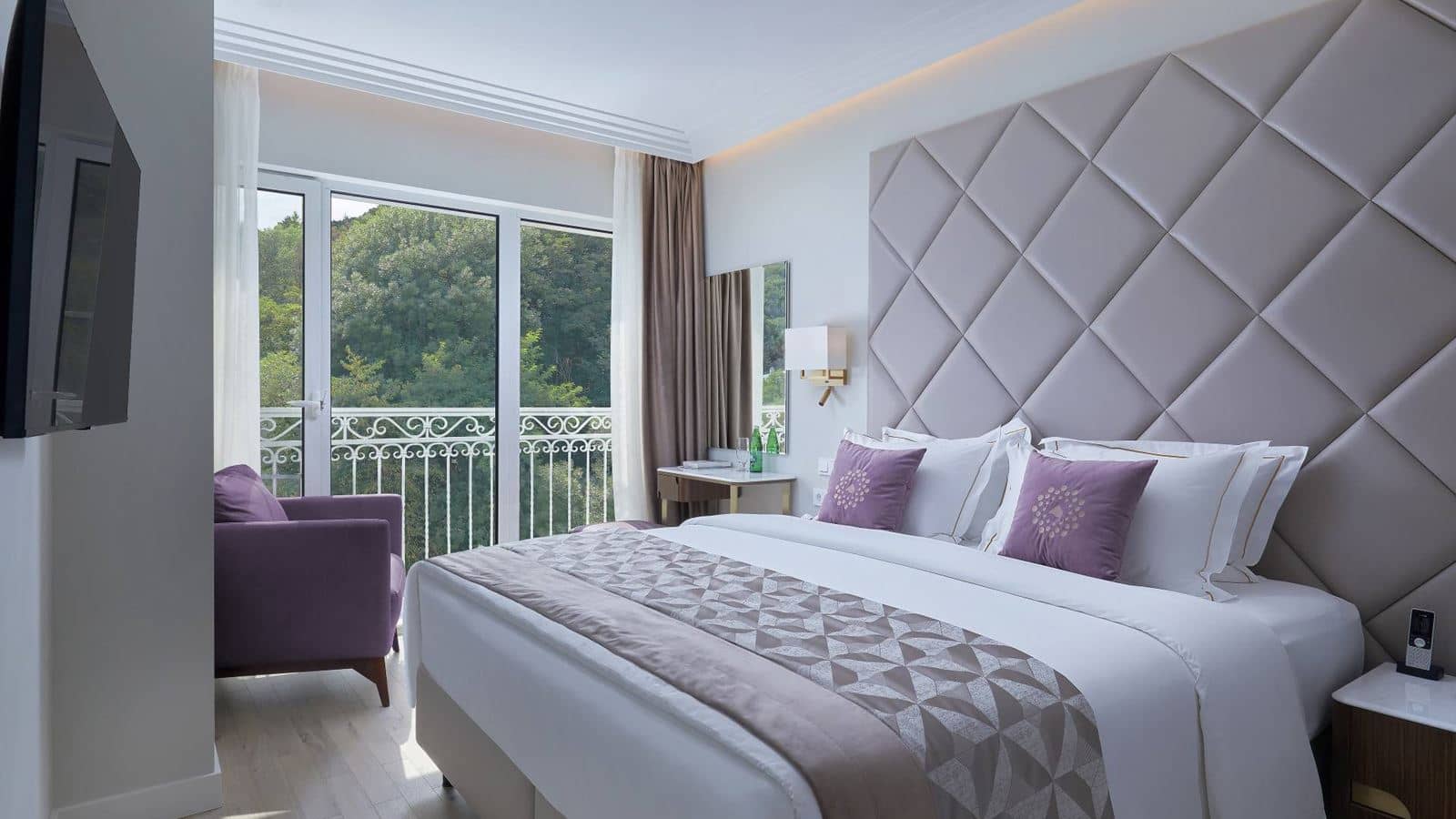 rooms-2-mest-2-komn-luxe-bez-lech