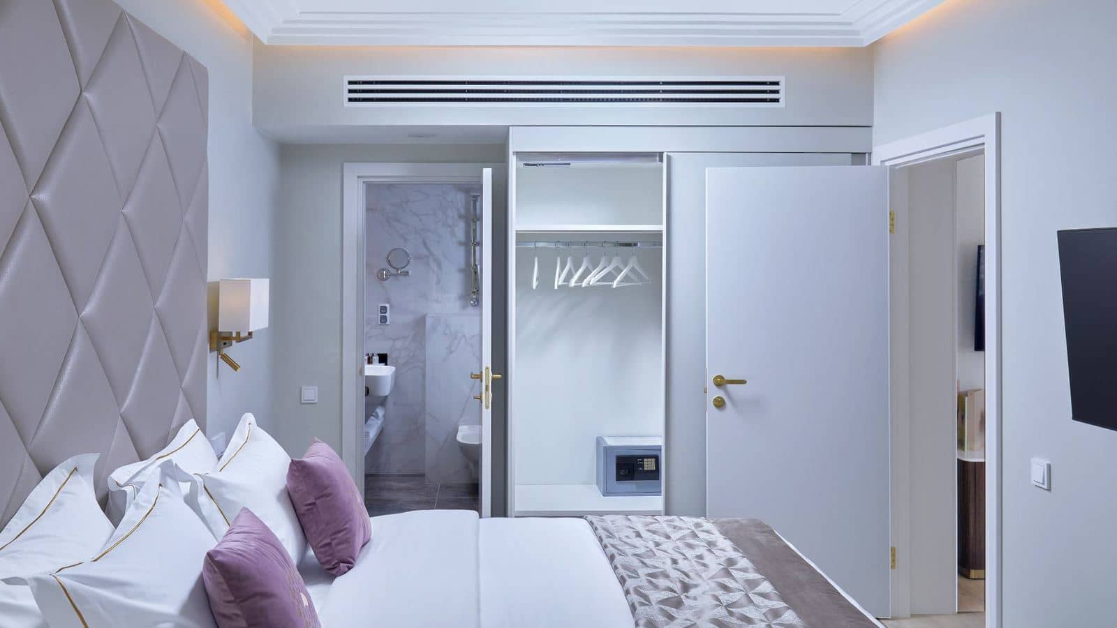 rooms-1-mest-2-komn-luxe-bez-lech