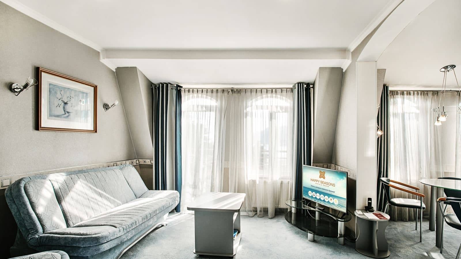 rooms-duplex-suite-with-french-balcony