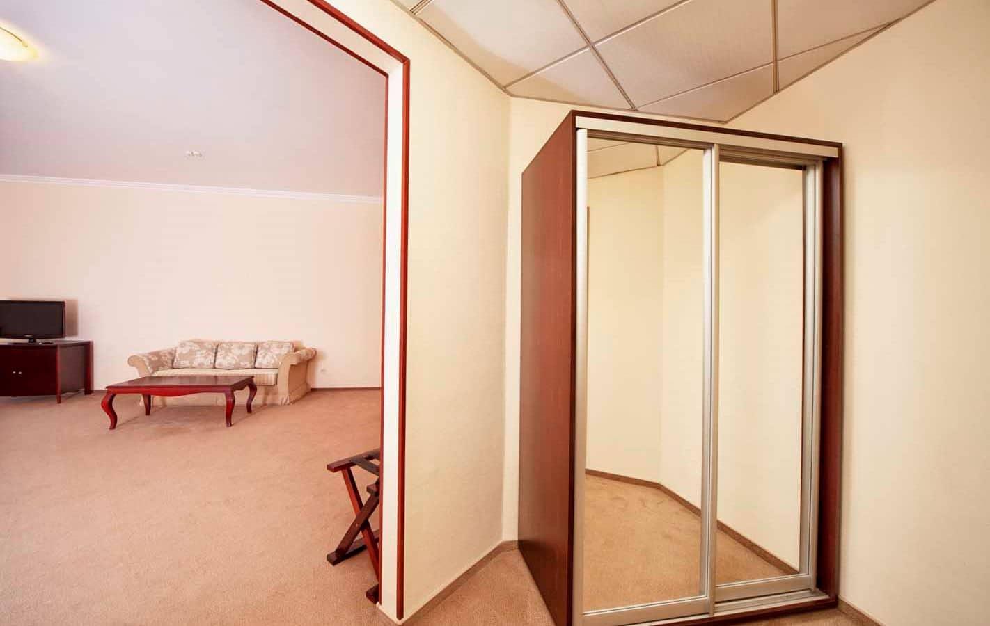 rooms-junior-suite