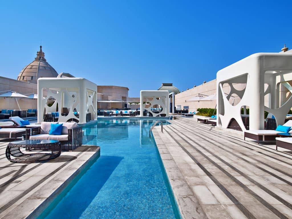 pools-outdoor-pool
