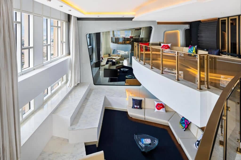 rooms-sky-villa