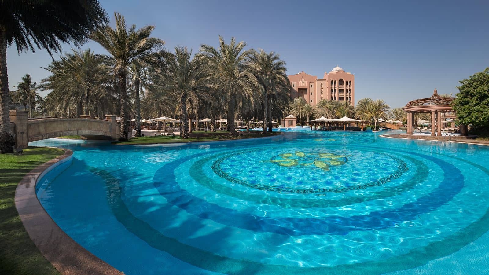 pools-outdoor-pool