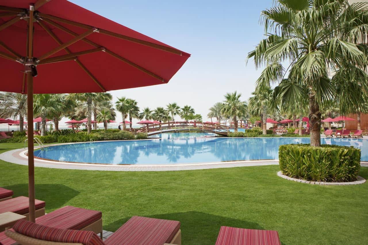 pools-outdoor-pool