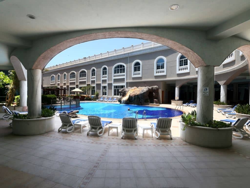 pools-outdoor-pool