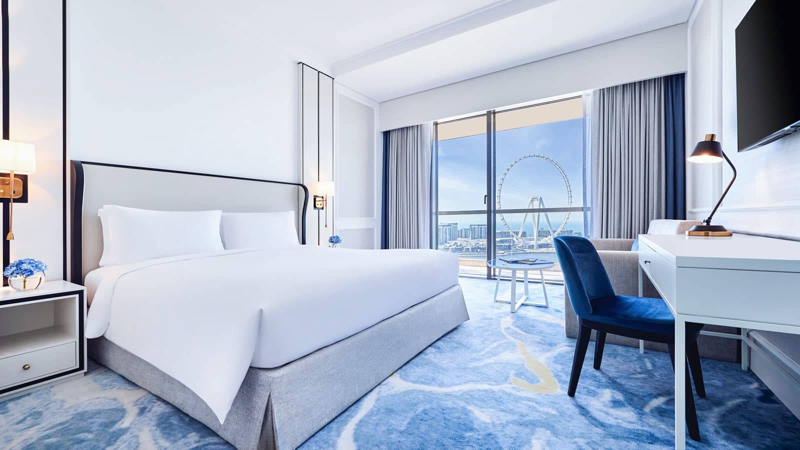 rooms-club-room