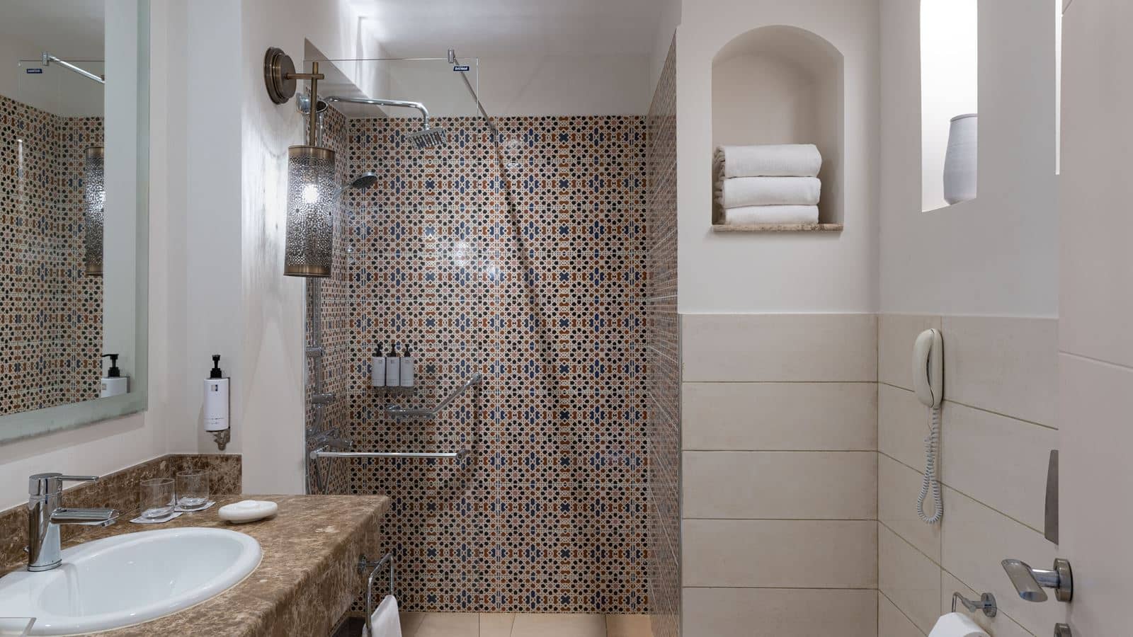 rooms-garden-view-room-king-or-twin