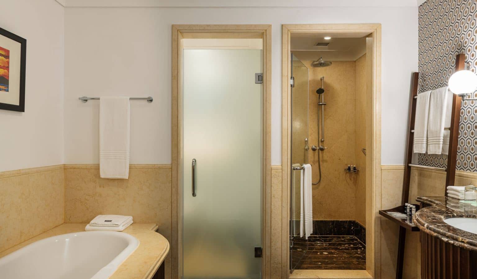 rooms-westin-club-room-sea-view