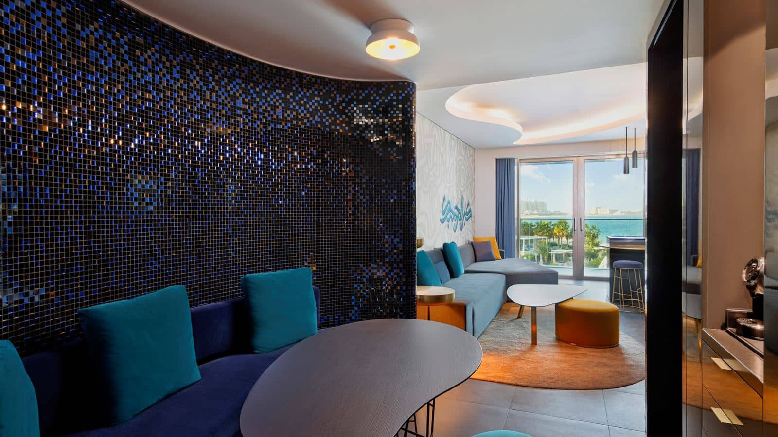 rooms-mega-suite