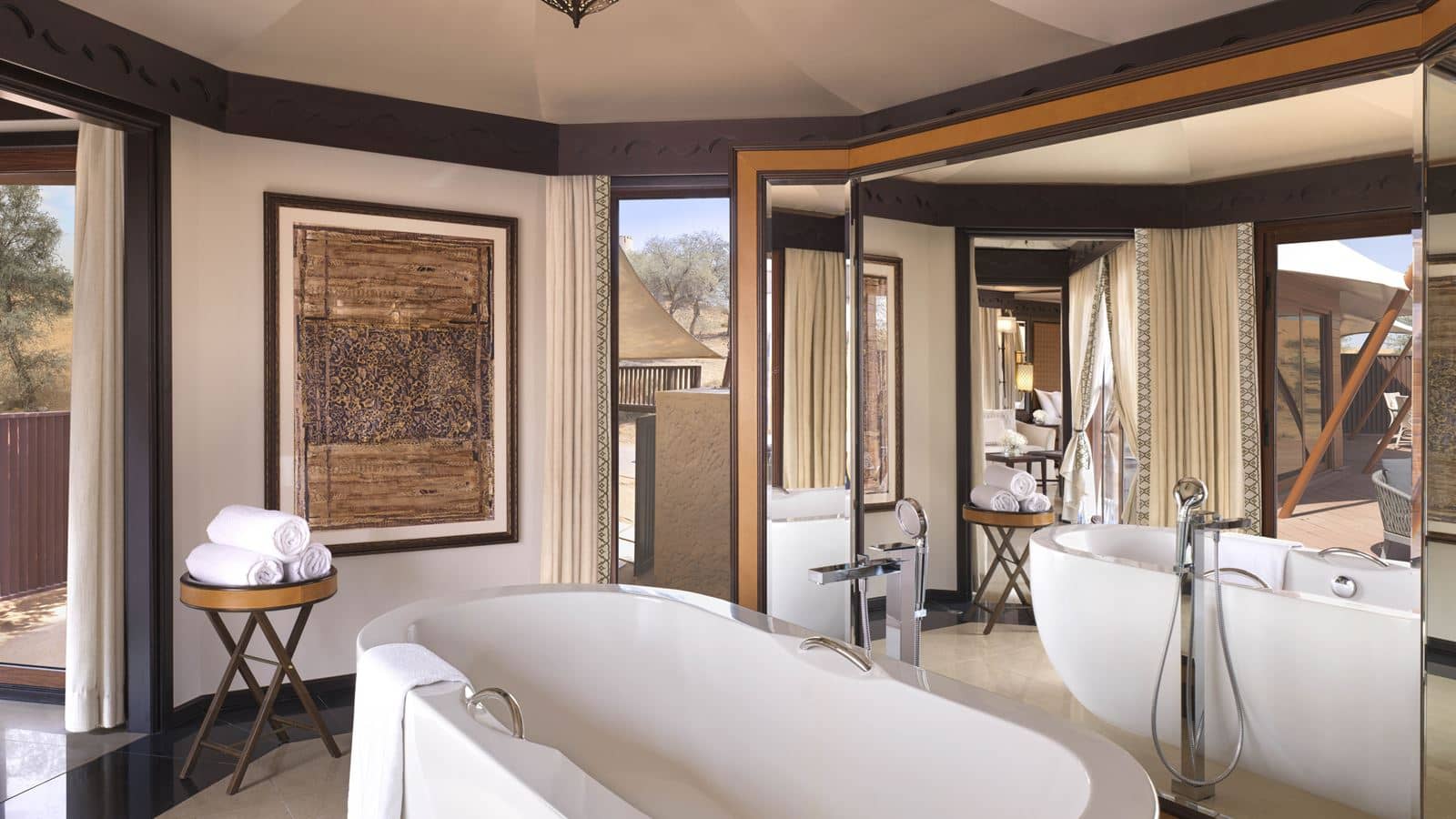 rooms-al-khaimah-tented-pool-villa