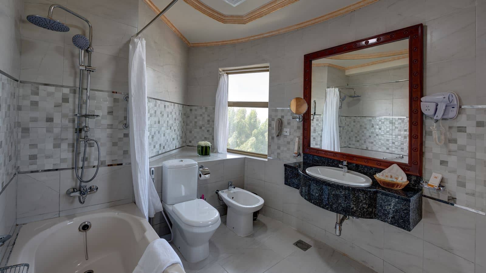 rooms-junior-suite
