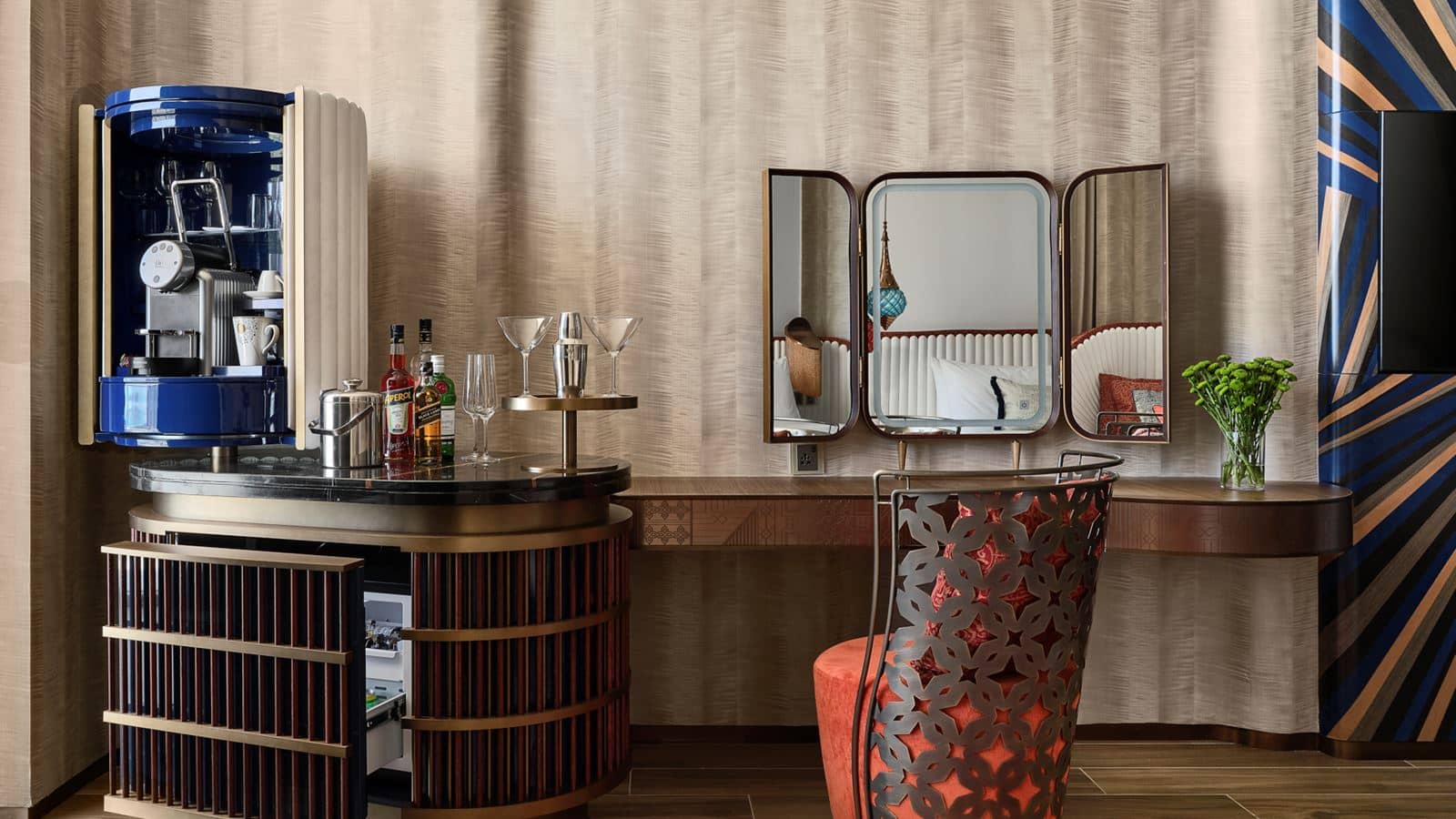 rooms-deluxe-room