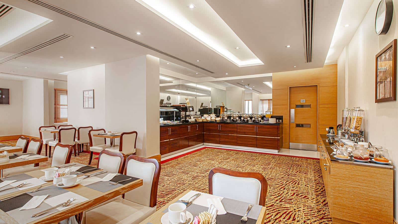 restaurants-executive-lounge