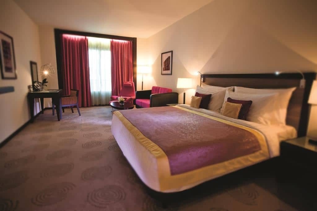 rooms-superior-room