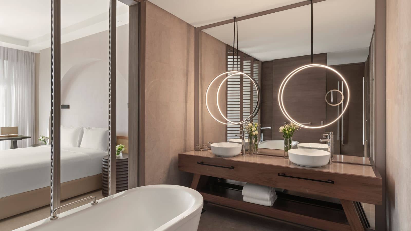rooms-two-bedroom-senior-suite