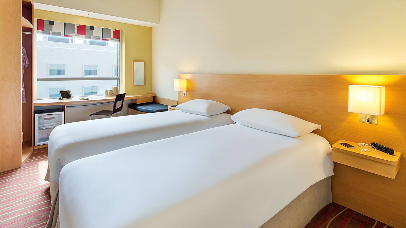 rooms-standard-room