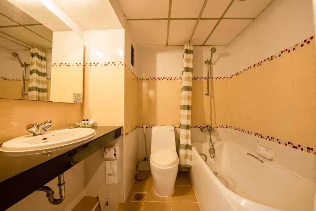 rooms-superior-room