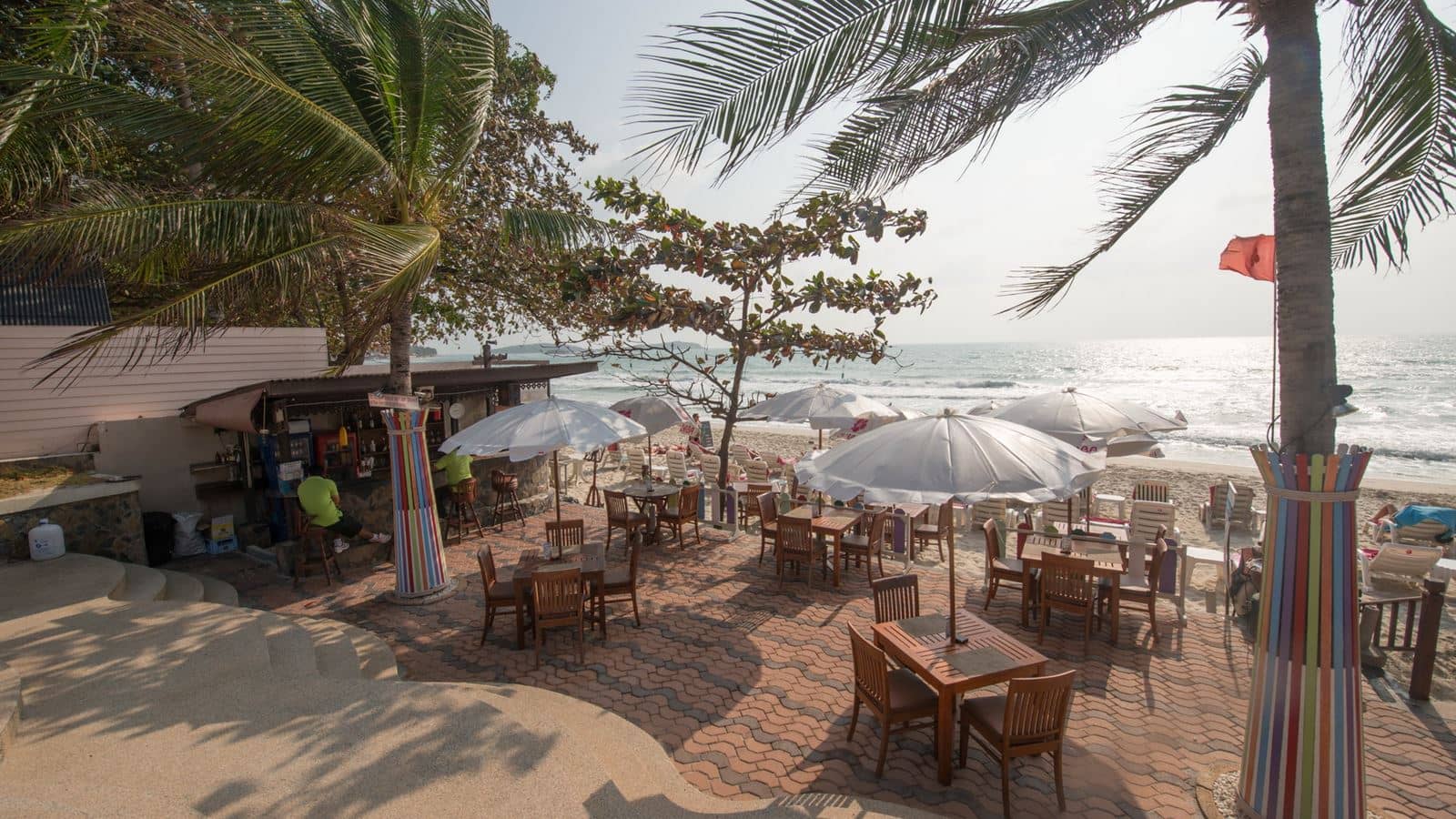 bars-beach-bar