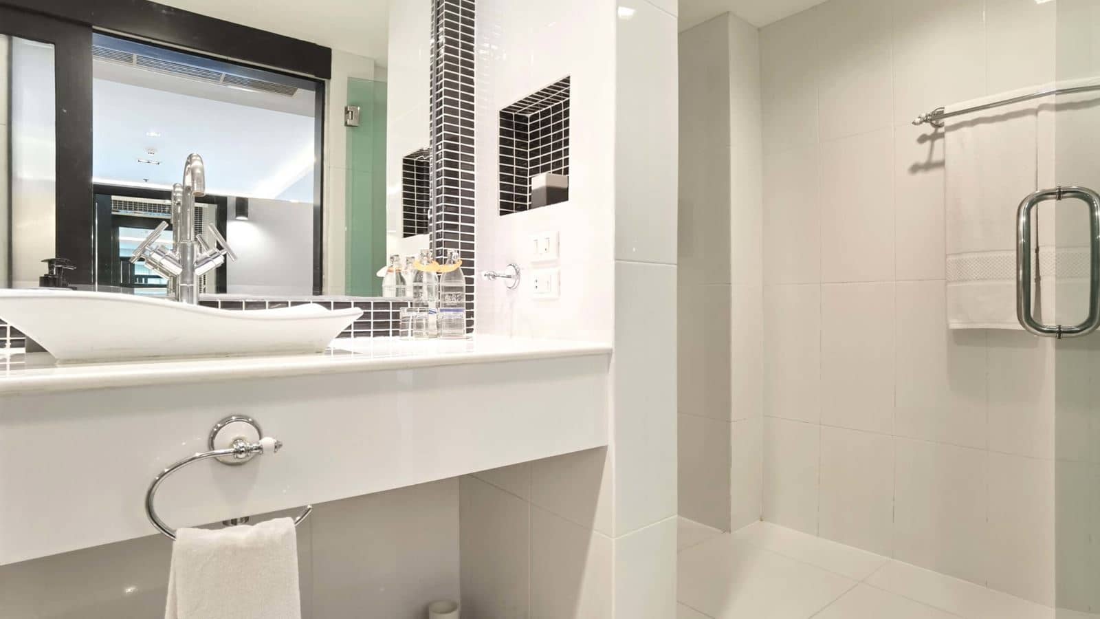 rooms-three-bedrooms-suite
