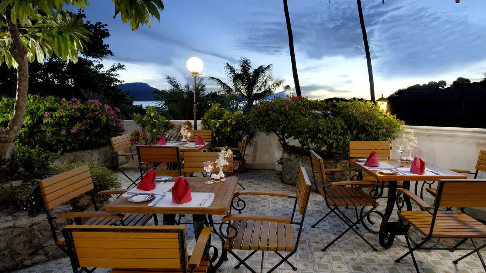 restaurants-uncle-nans-italian-restaurant