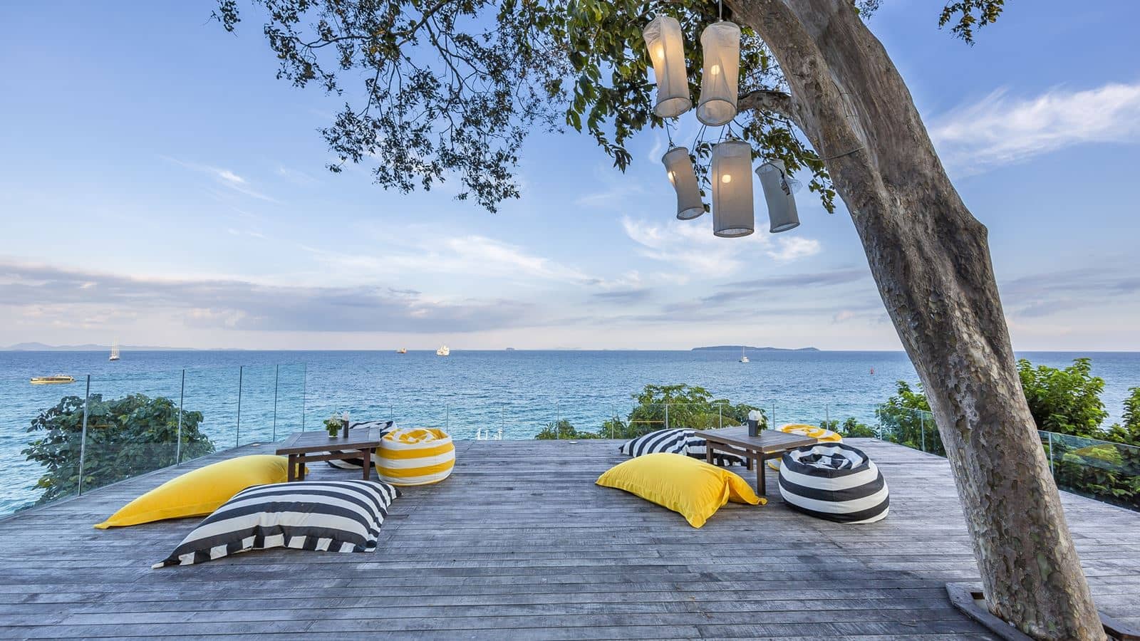 restaurants-top-of-the-reef