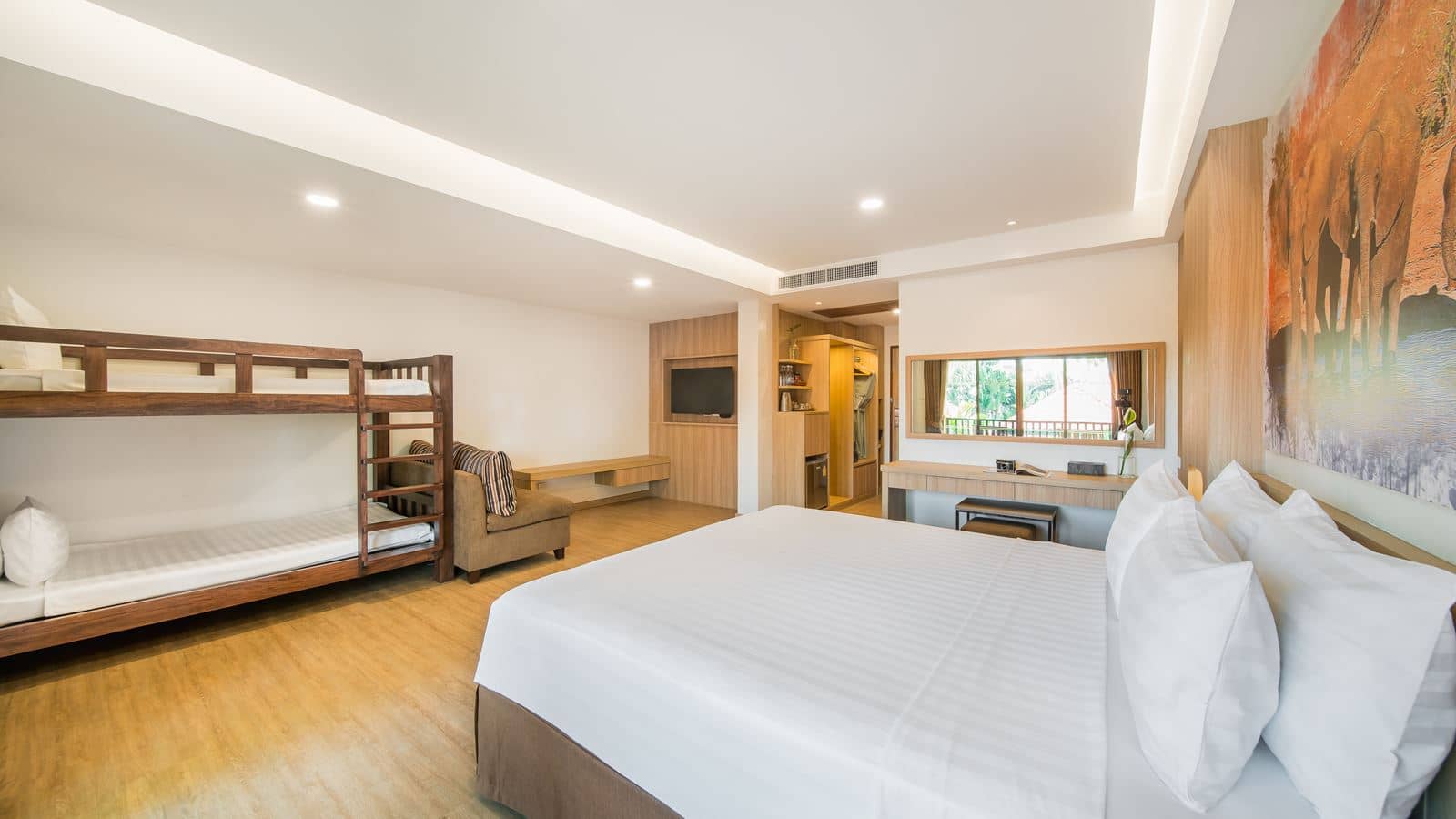 rooms-family-room