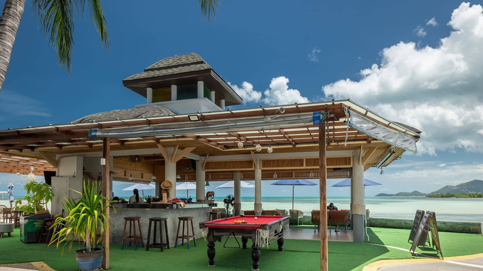 bars-cabana-beach-club