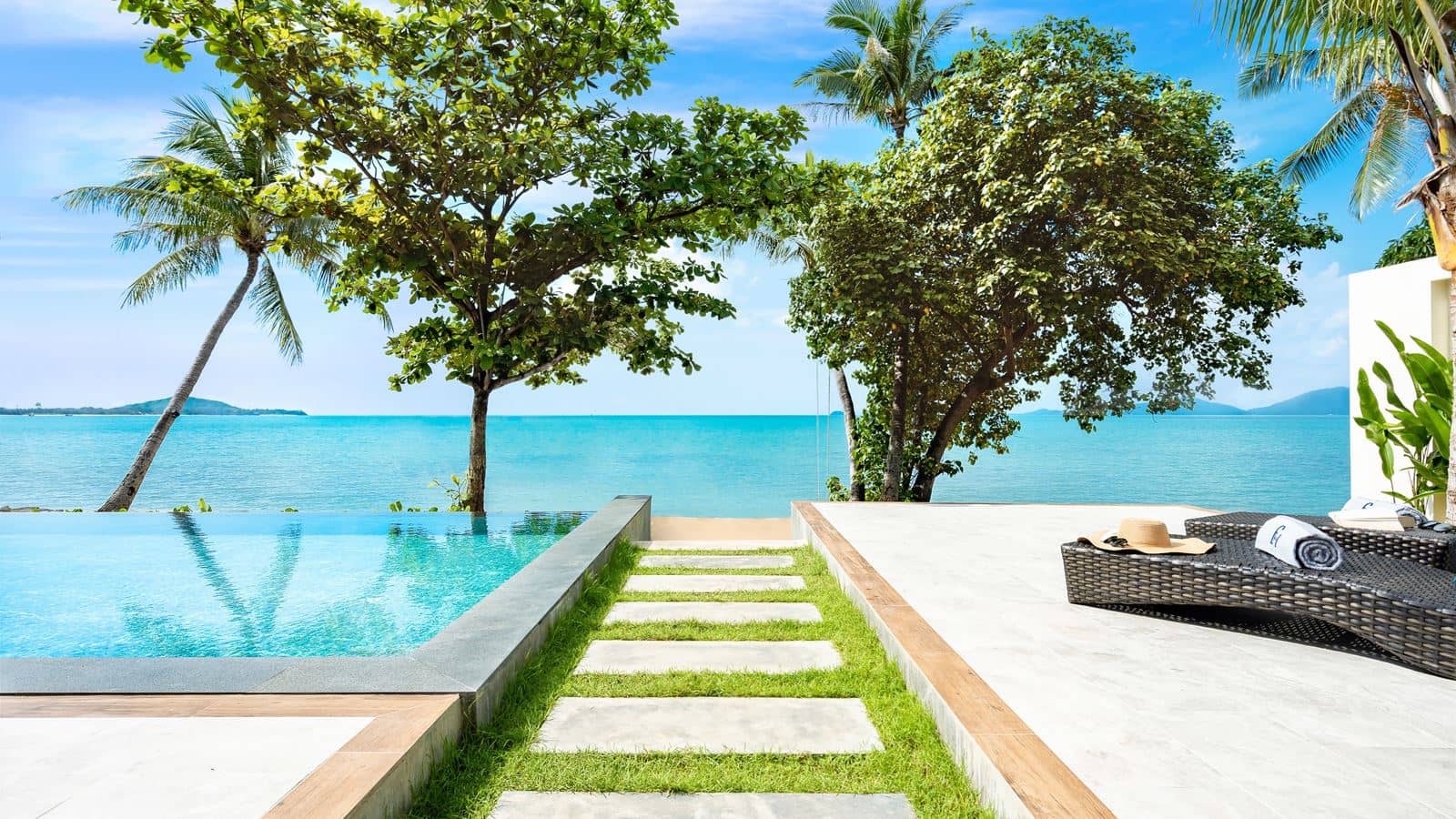rooms-beach-front-pool-villa