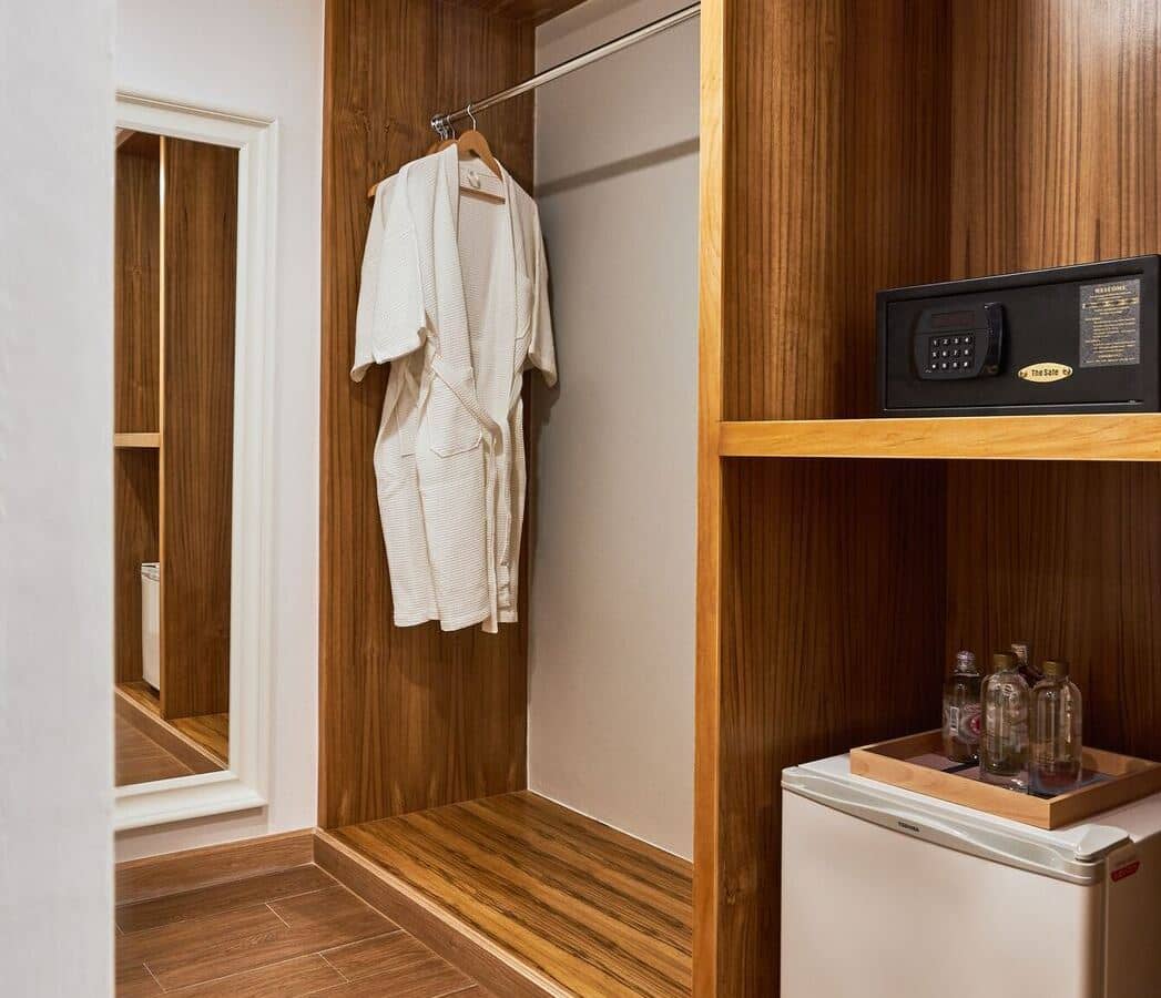 rooms-suite