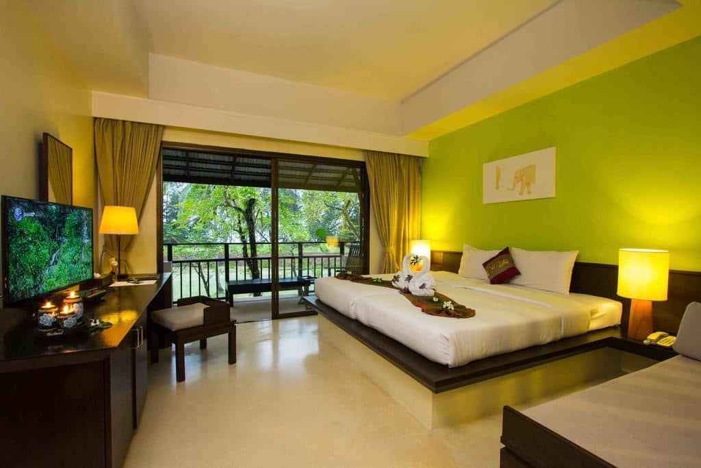 rooms-deluxe-room