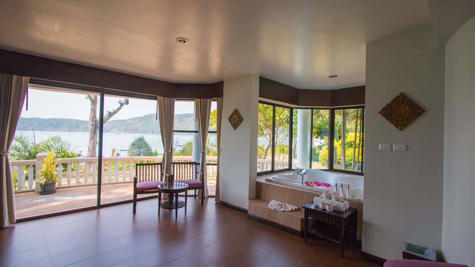 rooms-andaman-suite