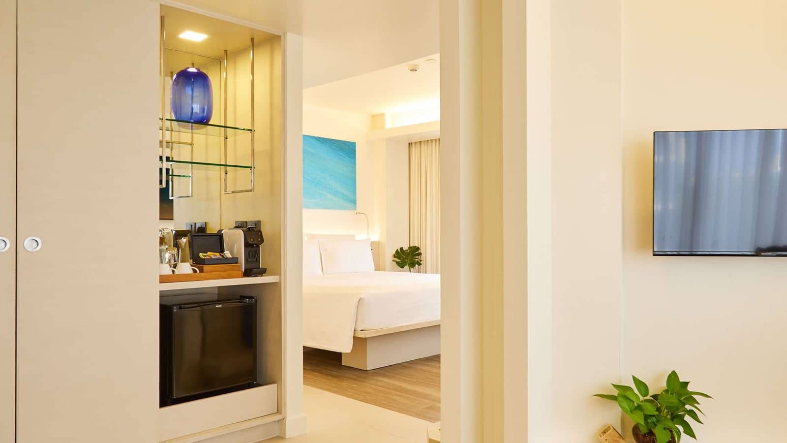 rooms-family-room