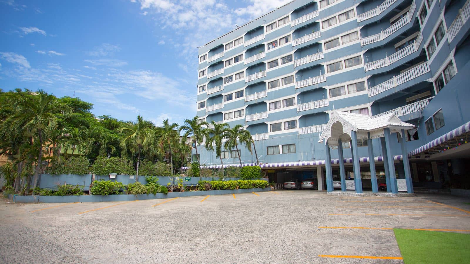 general-main-building