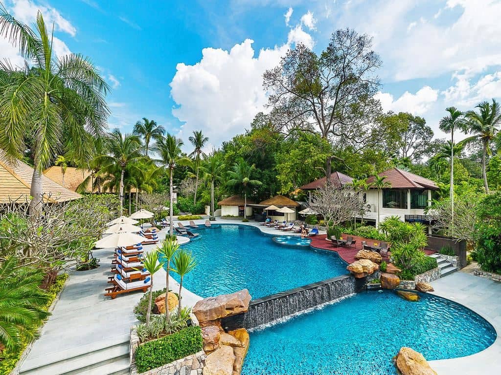 pools-outdoor-pool