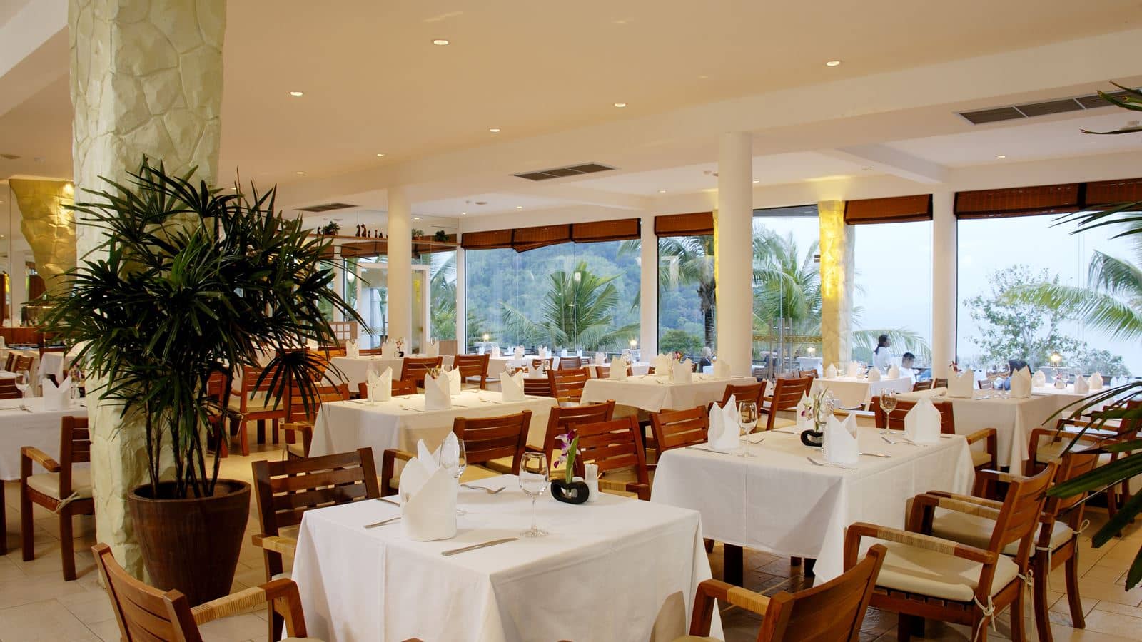 restaurants-pano-restaurant