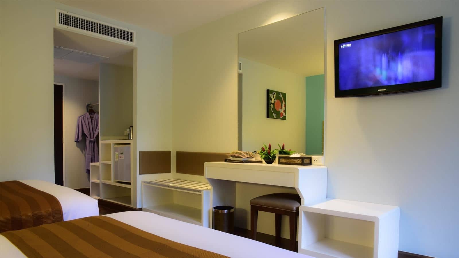 rooms-superior-room