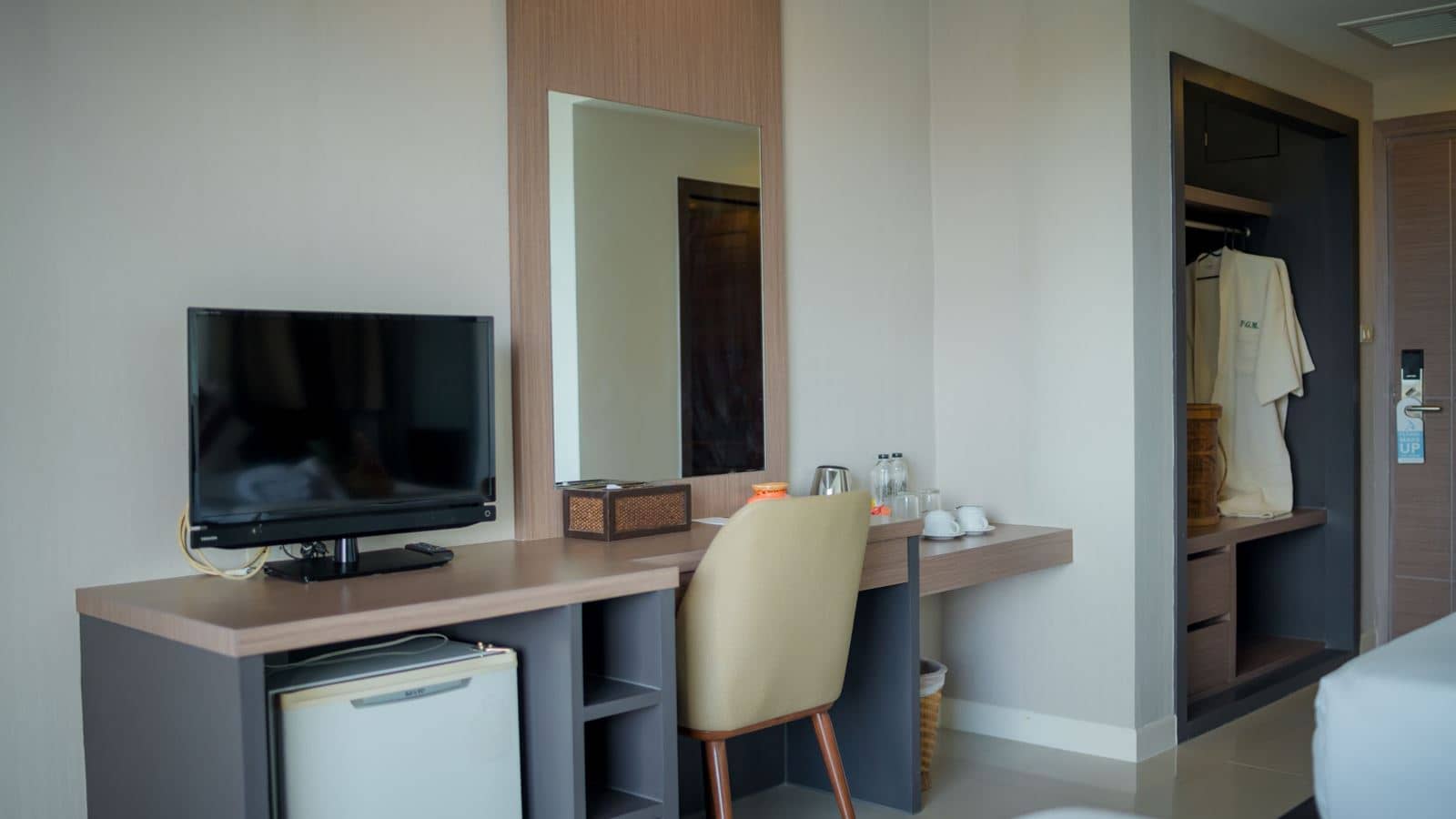 rooms-superior-room