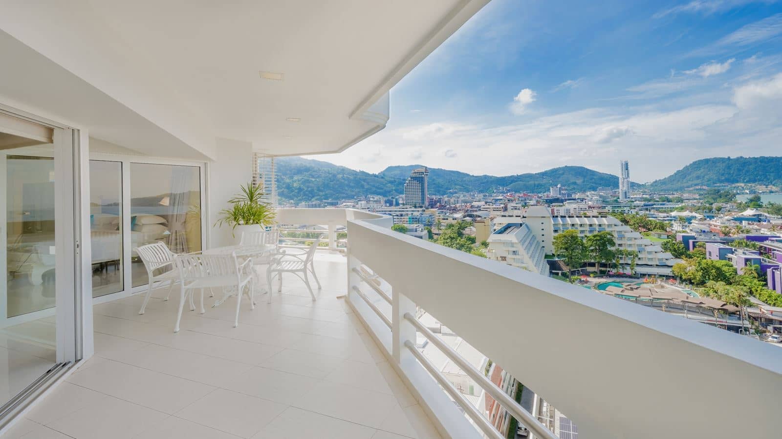 rooms-royal-suites