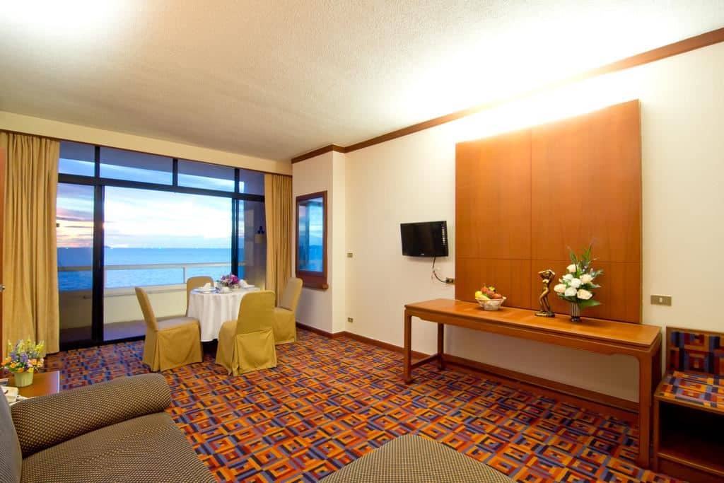 rooms-family-suite-two-bedrooms
