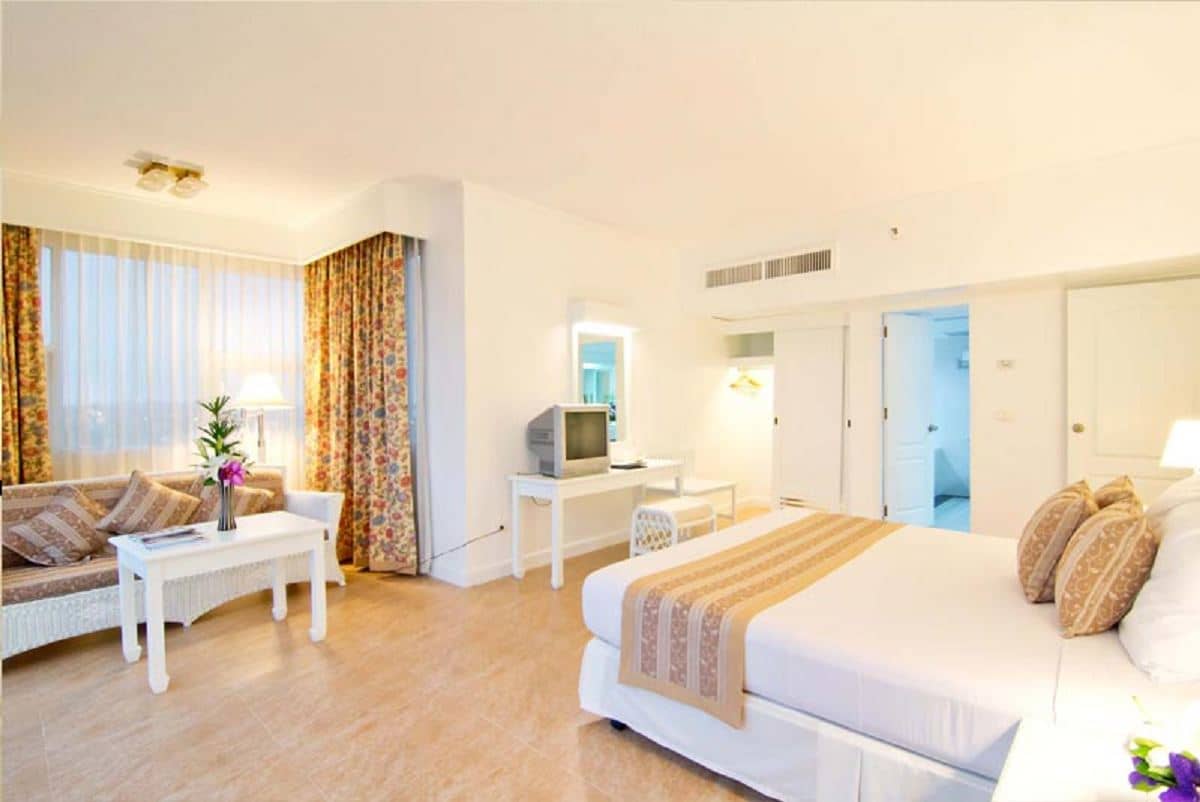 rooms-sunset-suite