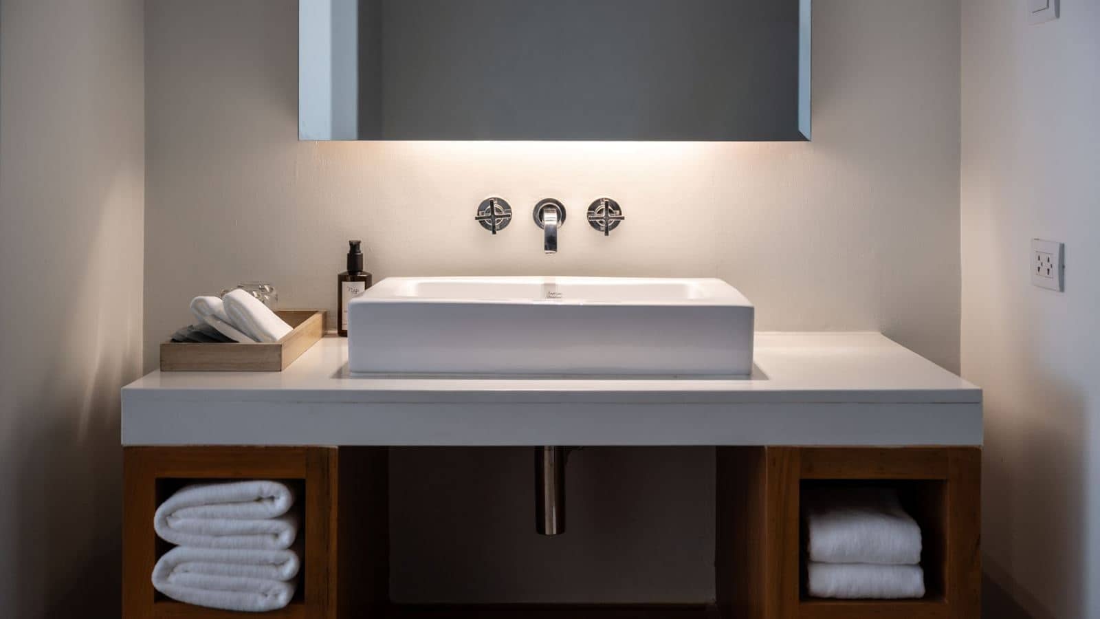 rooms-daylight-triple-room