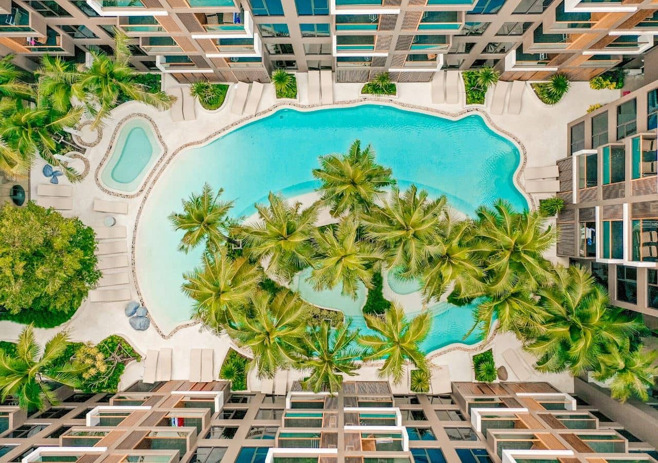 pools-outdoor-pool