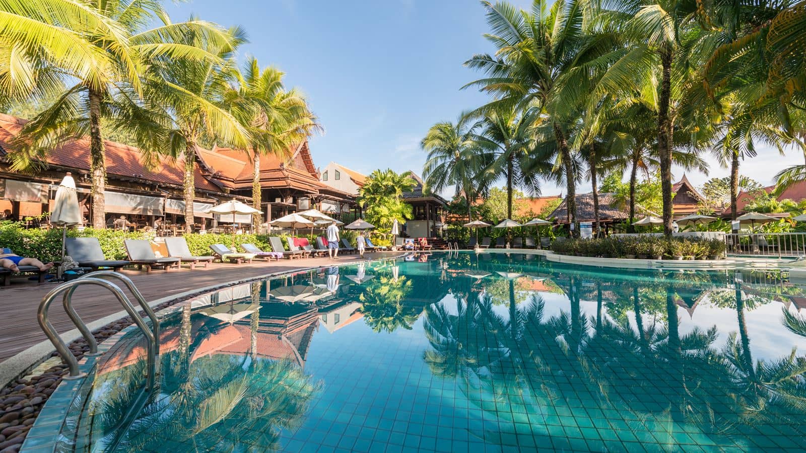 pools-outdoor-pool