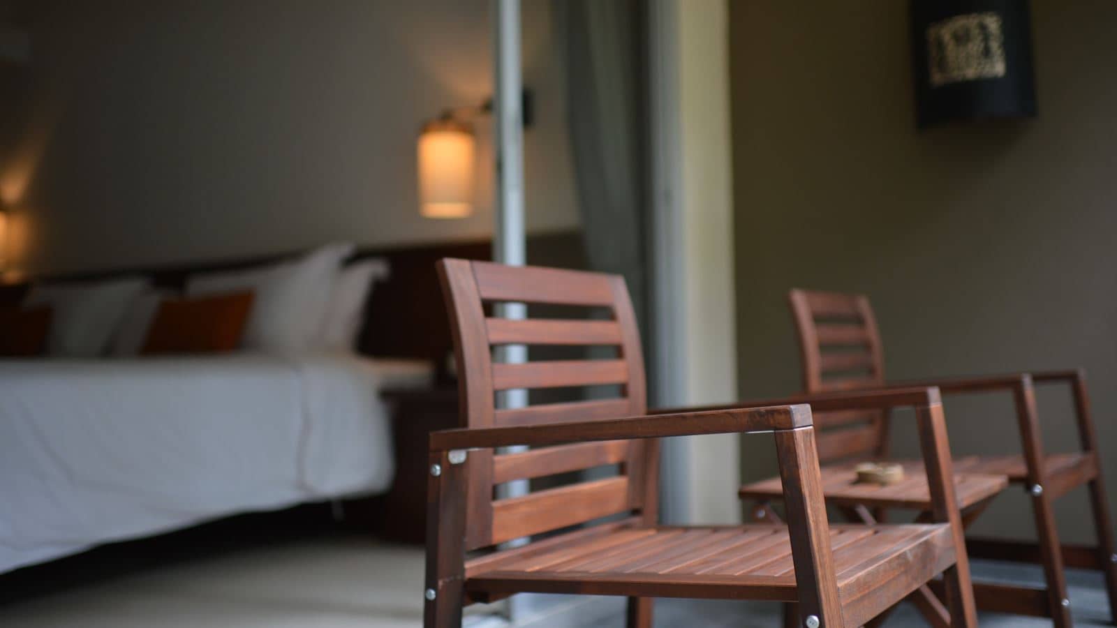 rooms-deluxe-oceanview