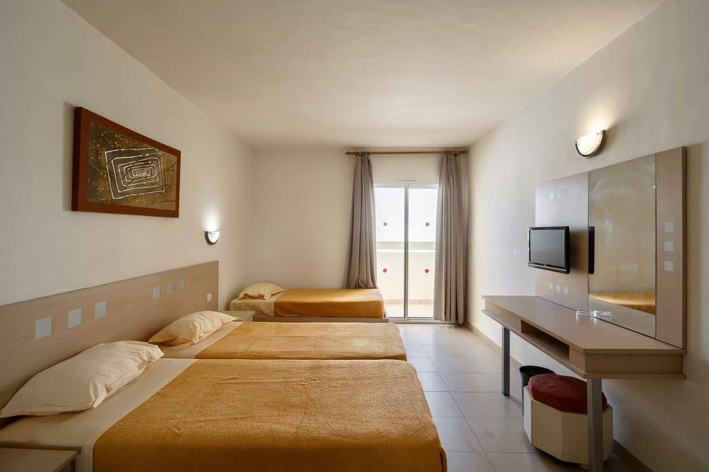 rooms-room-standard