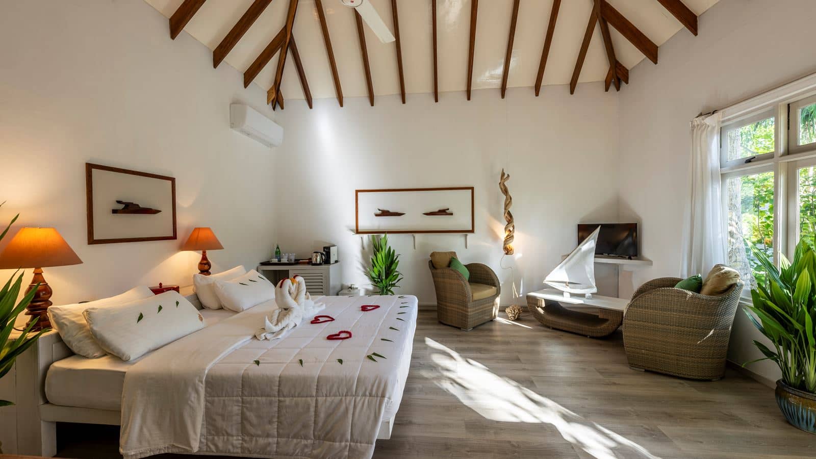 rooms-garden-room